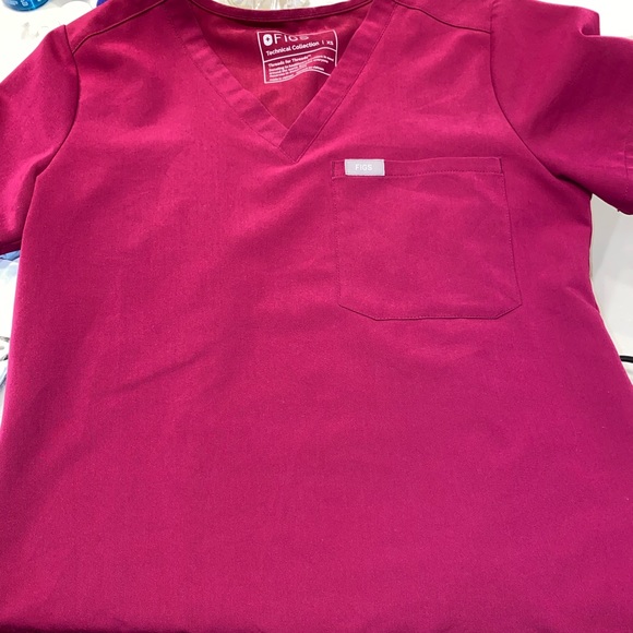 dark magenta figs scrub set - Picture 2 of 4